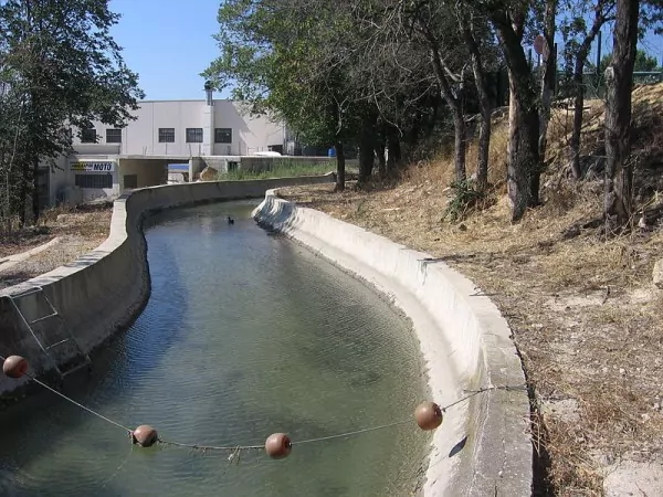 canal-marseille-irrigation-ville-region